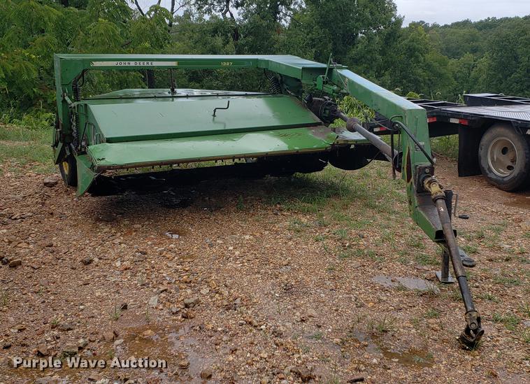 image for item EF9788 John Deere 1327 discbine mower conditioner