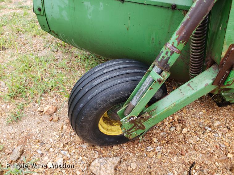 image for item EF9788 John Deere 1327 discbine mower conditioner