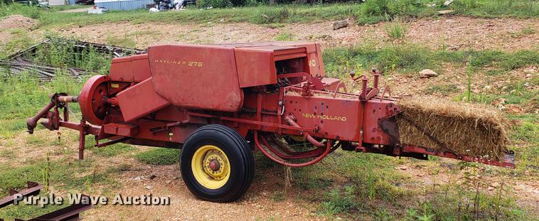 image for item EF9790 New Holland Hayliner 276 square baler