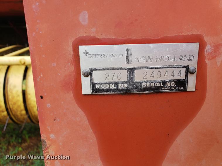 image for item EF9790 New Holland Hayliner 276 square baler
