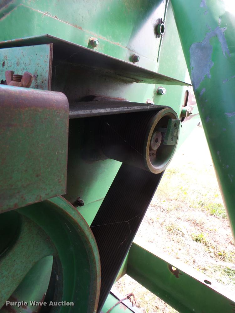 image for item EI9619 John Deere 400 tub grinder