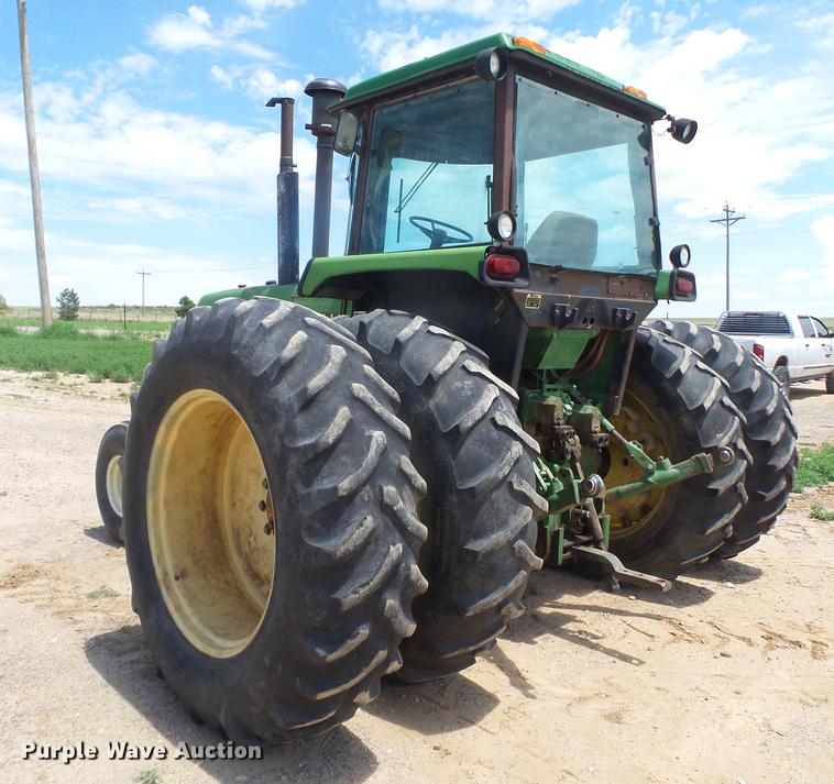 image for item EI9622 1979 John Deere 4440 tractor