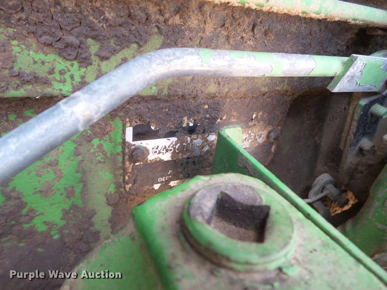 image for item EI9622 1979 John Deere 4440 tractor