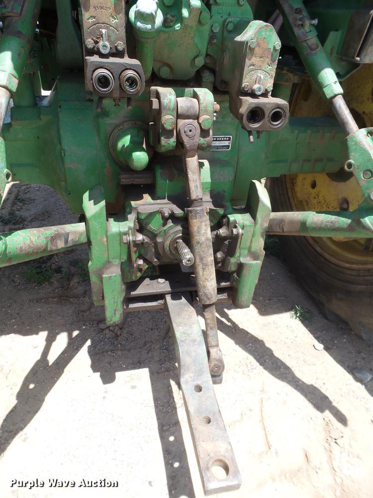 image for item EI9622 1979 John Deere 4440 tractor