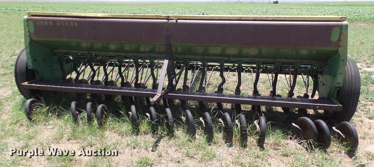 image for item EI9623 (2) John Deere 8300 grain drills