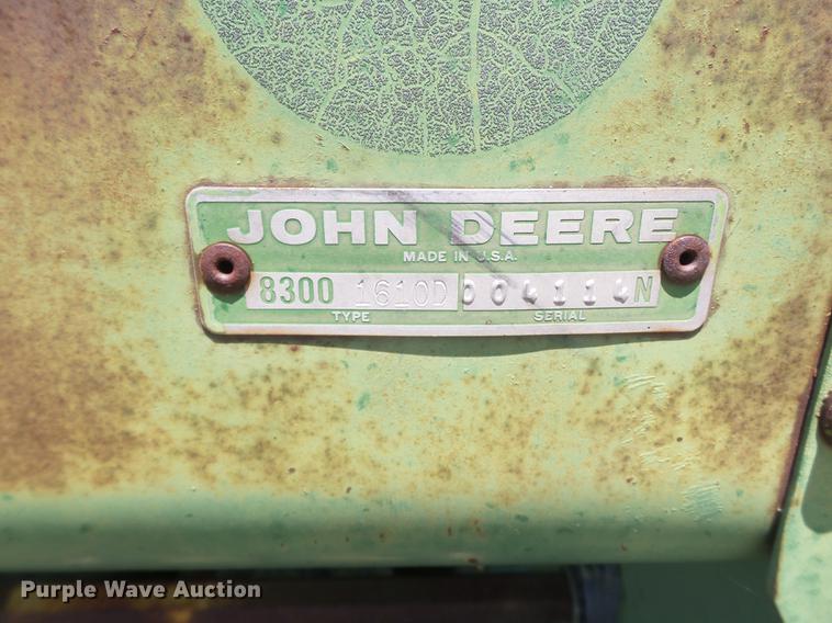 image for item EI9623 (2) John Deere 8300 grain drills