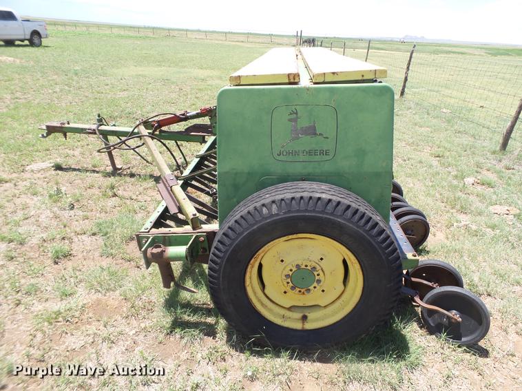 image for item EI9623 (2) John Deere 8300 grain drills
