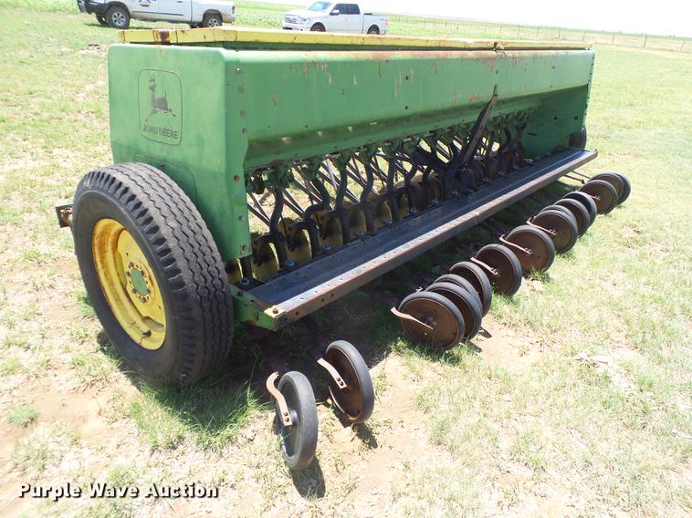 image for item EI9623 (2) John Deere 8300 grain drills