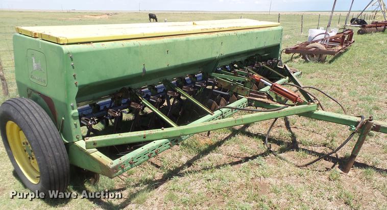 image for item EI9623 (2) John Deere 8300 grain drills