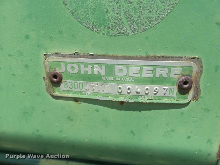 image for item EI9623 (2) John Deere 8300 grain drills
