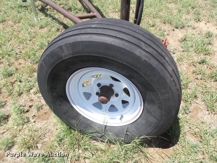 image for item EI9623 (2) John Deere 8300 grain drills