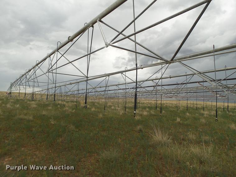 image for item EI9625 HK Tumac 1/4 mile center pivot