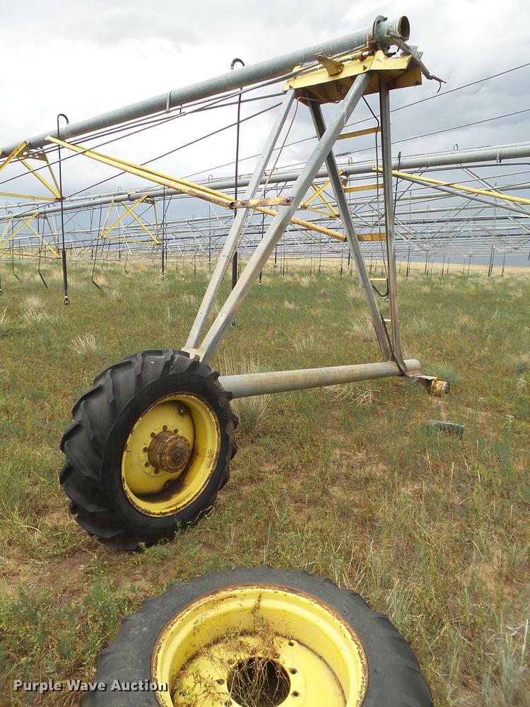 image for item EI9626 T&L 1/4 mile center pivot