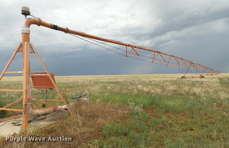 image for item EI9627 1/4 mile center pivot