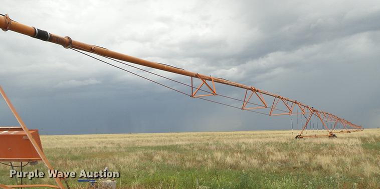 image for item EI9627 1/4 mile center pivot