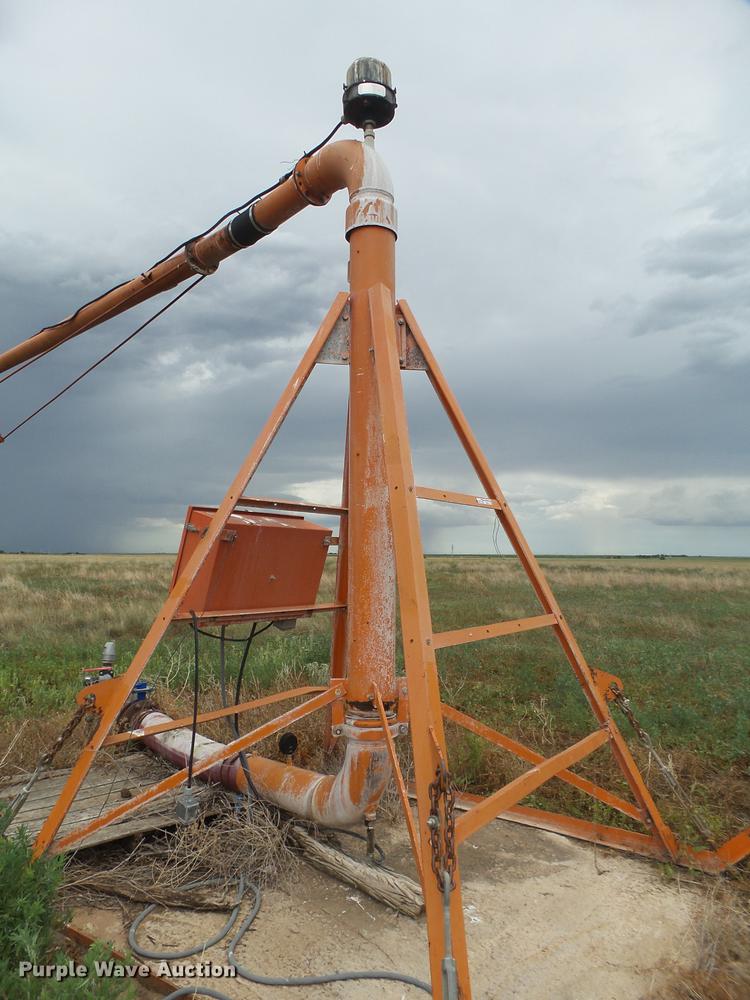 image for item EI9627 1/4 mile center pivot
