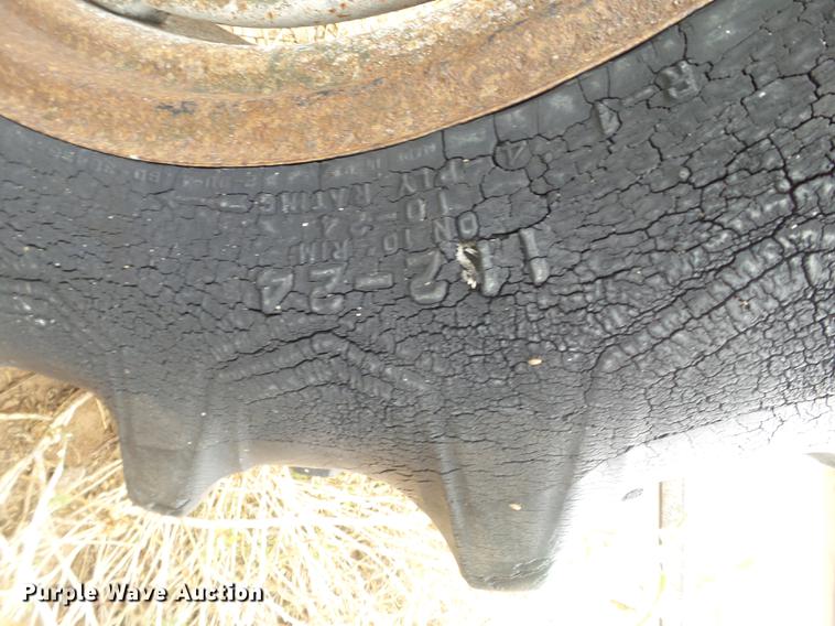 image for item EI9627 1/4 mile center pivot