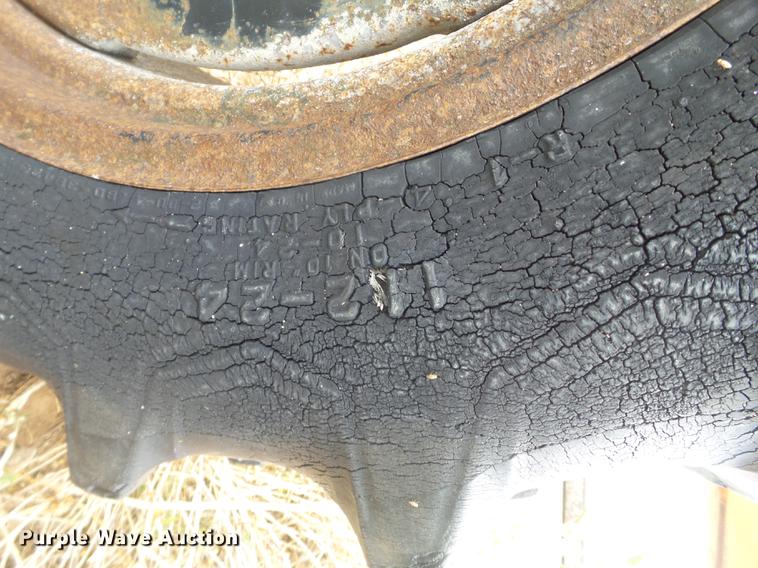 image for item EI9627 1/4 mile center pivot