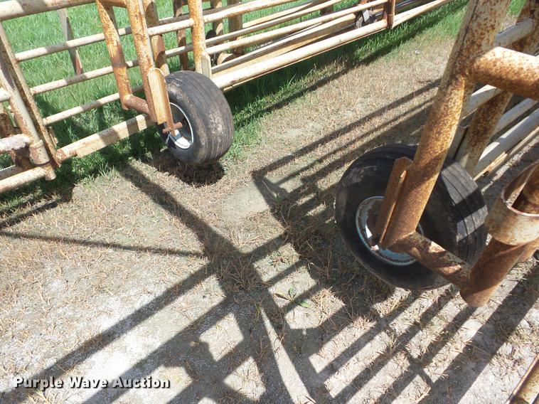 image for item EI9853 Wilson wheel corral