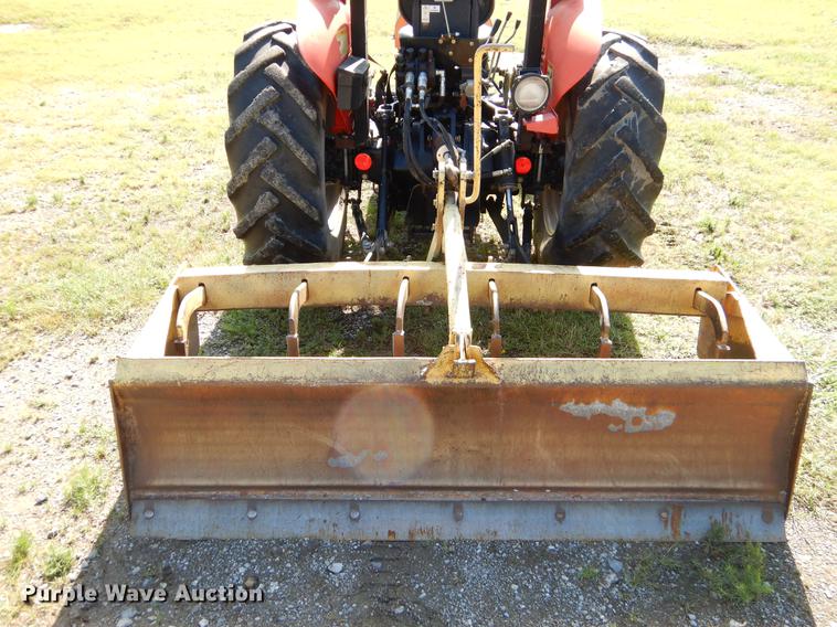 image for item EK9548 2004 Massey Ferguson 461 4WD tractor