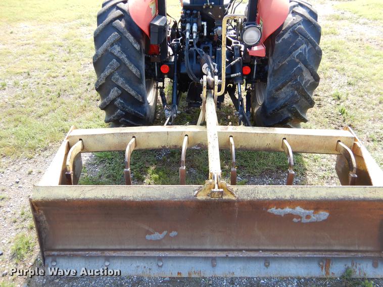 image for item EK9548 2004 Massey Ferguson 461 4WD tractor