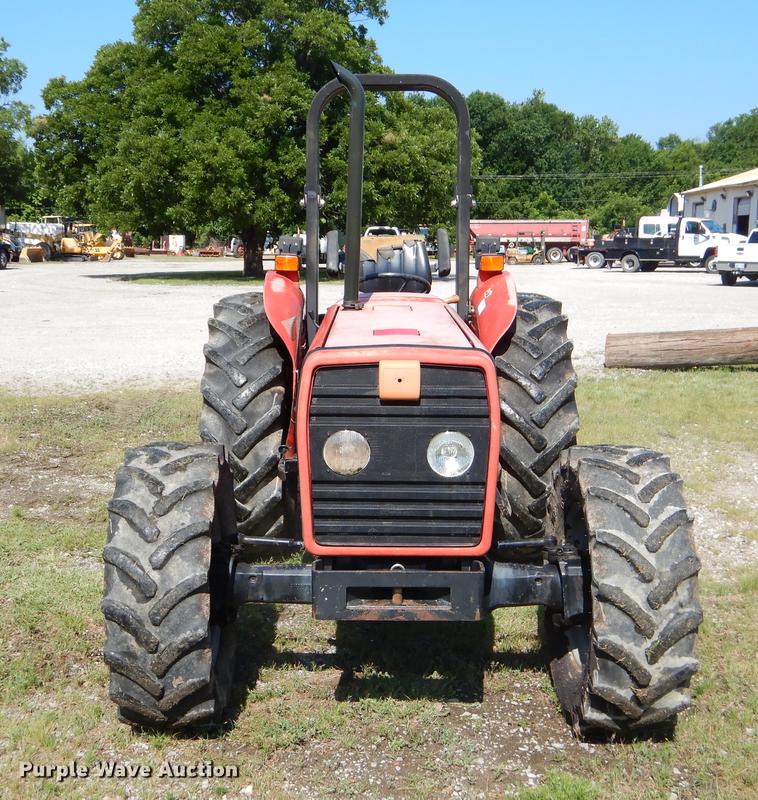 image for item EK9549 2006 Massey Ferguson 563 4WD tractor