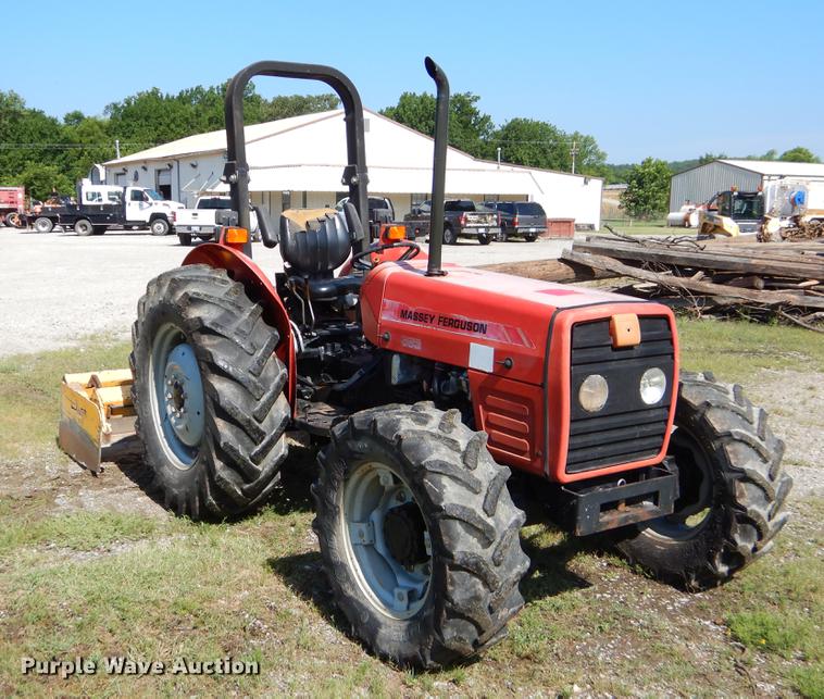 image for item EK9549 2006 Massey Ferguson 563 4WD tractor