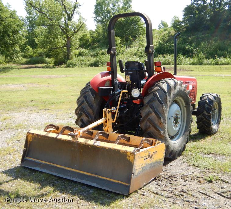 image for item EK9549 2006 Massey Ferguson 563 4WD tractor