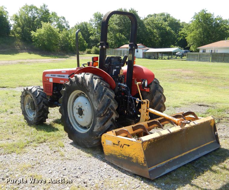 image for item EK9549 2006 Massey Ferguson 563 4WD tractor