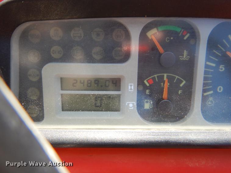 image for item EK9549 2006 Massey Ferguson 563 4WD tractor