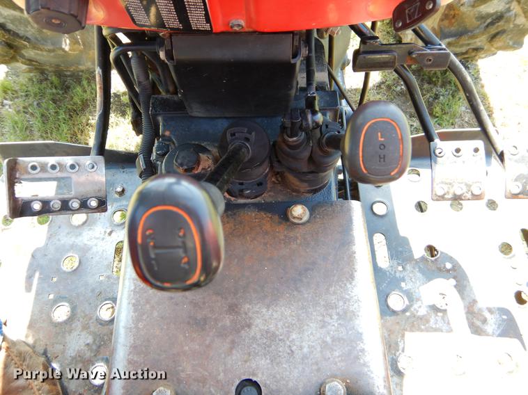 image for item EK9549 2006 Massey Ferguson 563 4WD tractor