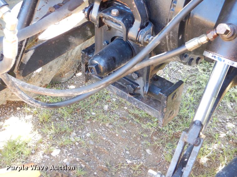 image for item EK9549 2006 Massey Ferguson 563 4WD tractor