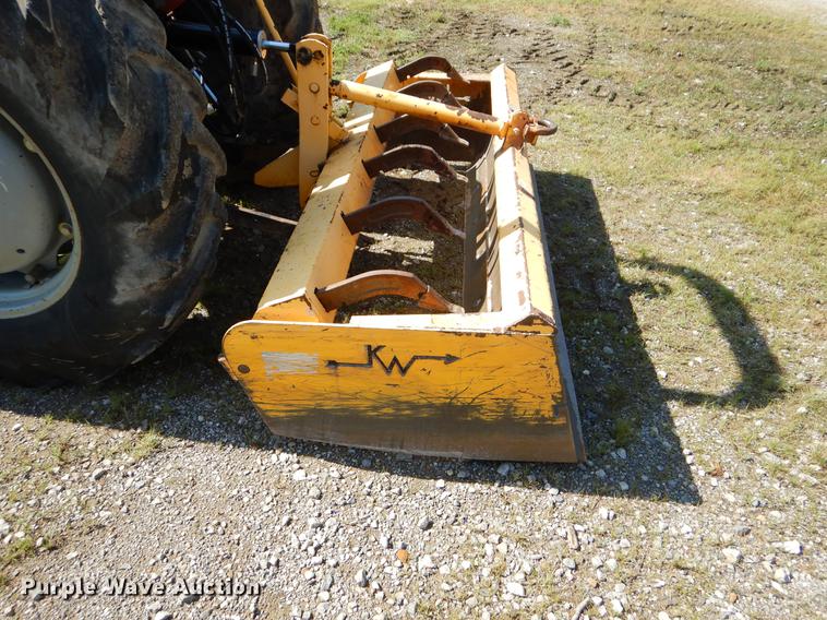 image for item EK9549 2006 Massey Ferguson 563 4WD tractor