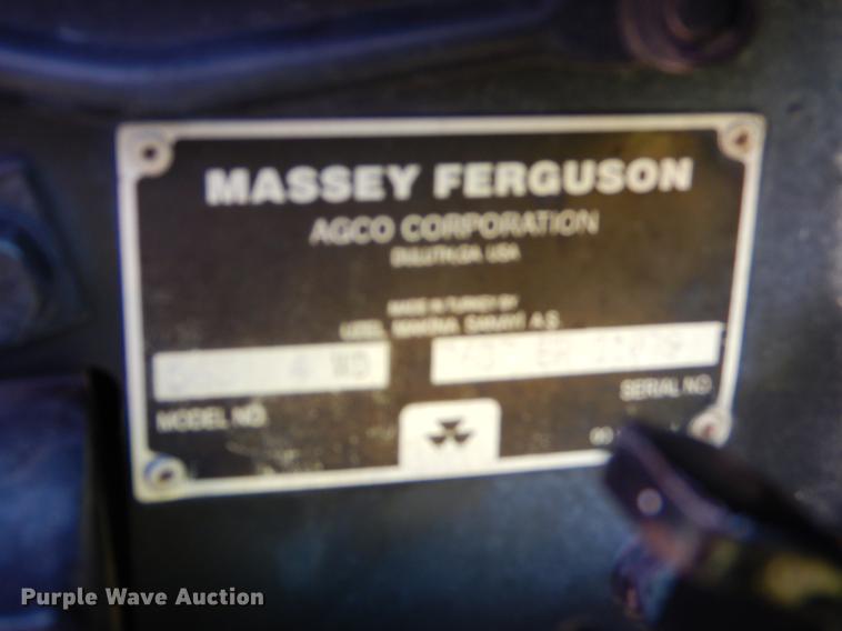 image for item EK9549 2006 Massey Ferguson 563 4WD tractor