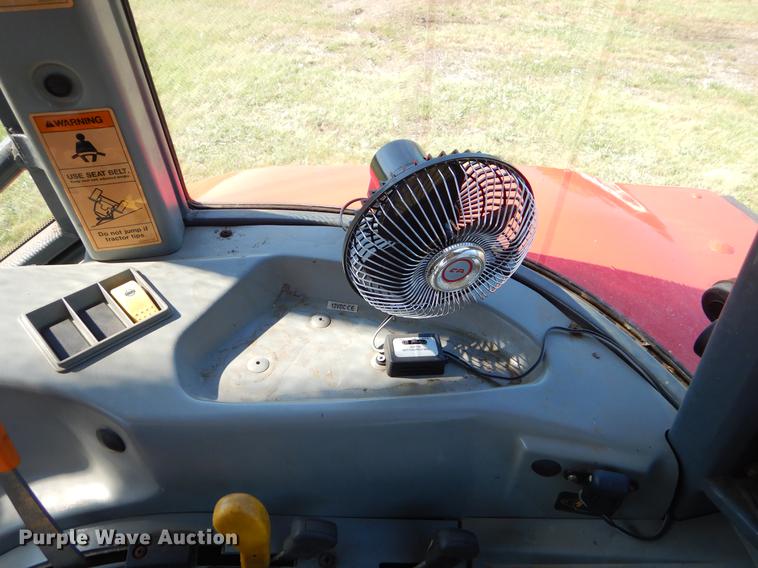 image for item EK9556 1998 Massey Ferguson 4225 tractor