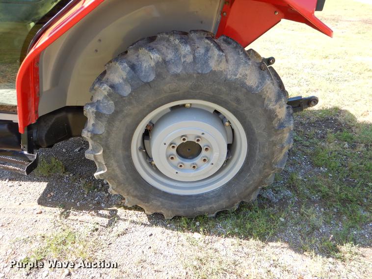 image for item EK9556 1998 Massey Ferguson 4225 tractor