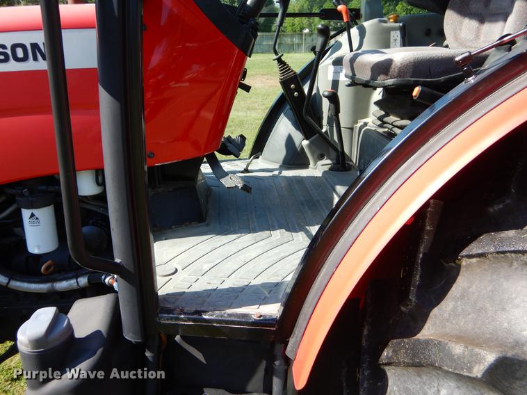 image for item EK9561 2006 Massey Ferguson 3625 4WD tractor