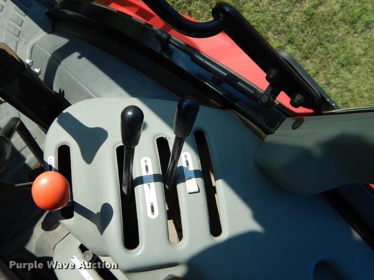 image for item EK9561 2006 Massey Ferguson 3625 4WD tractor