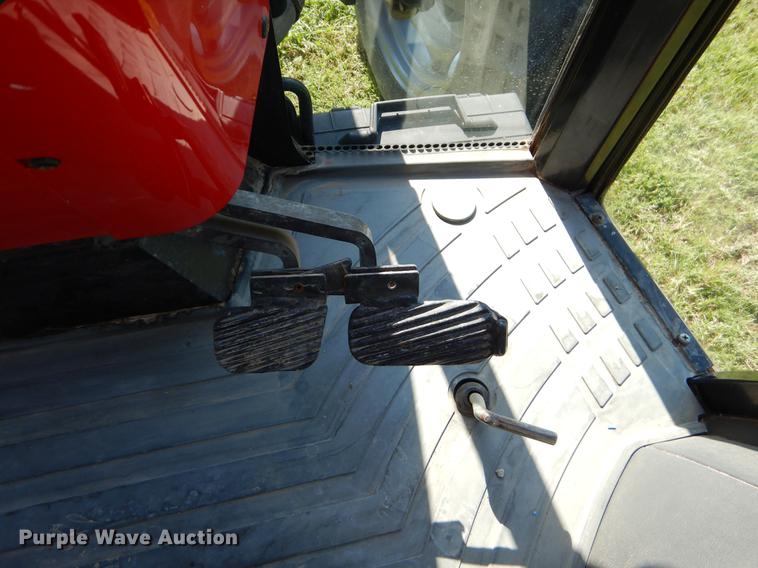 image for item EK9561 2006 Massey Ferguson 3625 4WD tractor