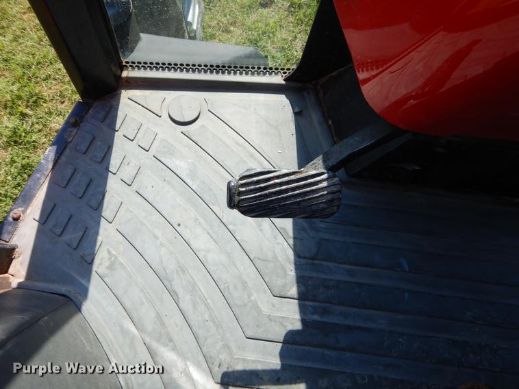 image for item EK9561 2006 Massey Ferguson 3625 4WD tractor