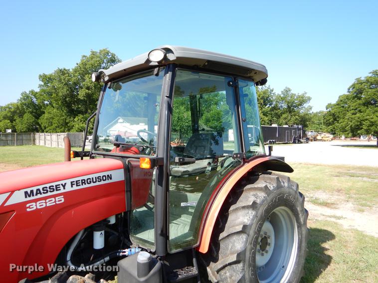 image for item EK9561 2006 Massey Ferguson 3625 4WD tractor