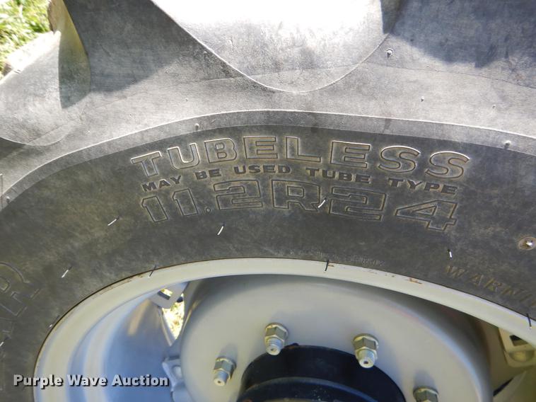 image for item EK9561 2006 Massey Ferguson 3625 4WD tractor