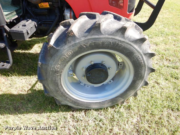 image for item EK9561 2006 Massey Ferguson 3625 4WD tractor