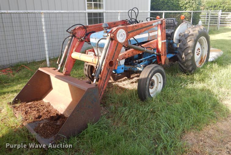 image for item EK9572 Ford 2310 tractor