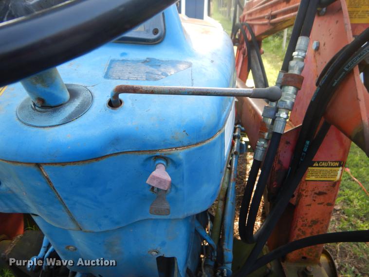 image for item EK9572 Ford 2310 tractor