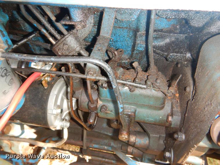image for item EK9572 Ford 2310 tractor