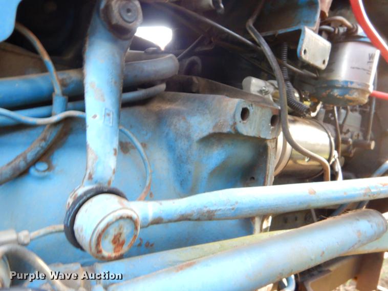 image for item EK9572 Ford 2310 tractor
