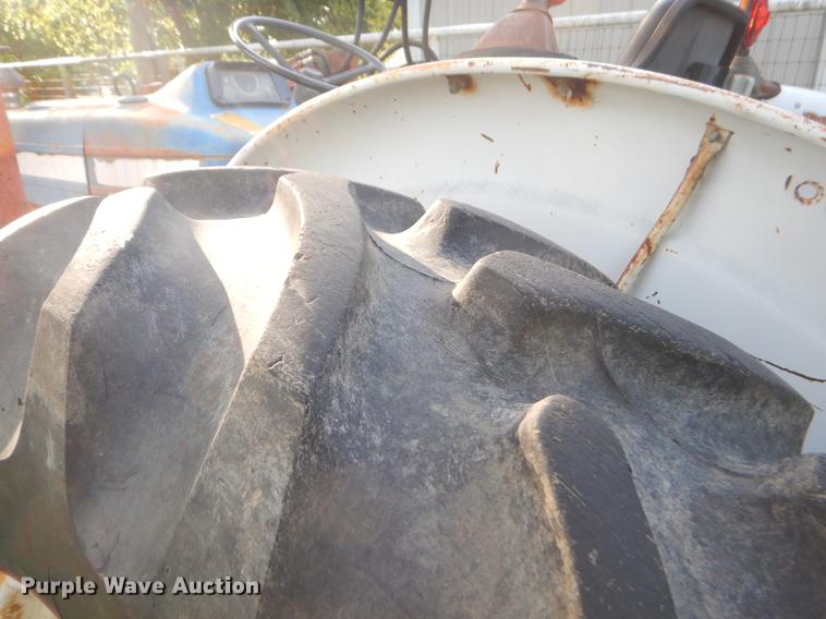 image for item EK9572 Ford 2310 tractor