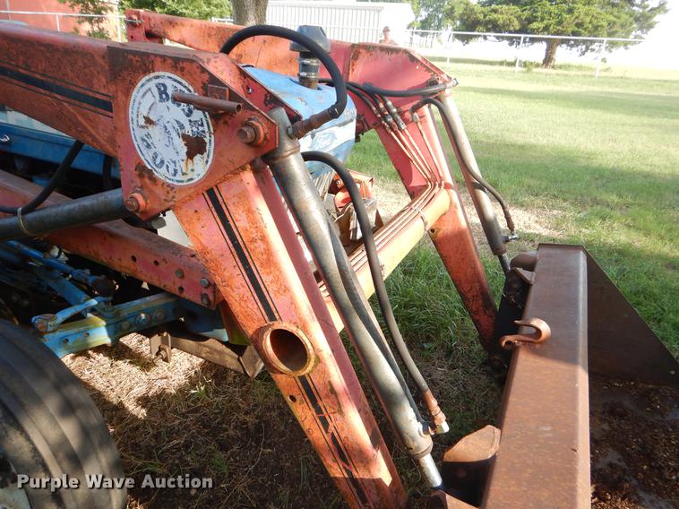 image for item EK9572 Ford 2310 tractor