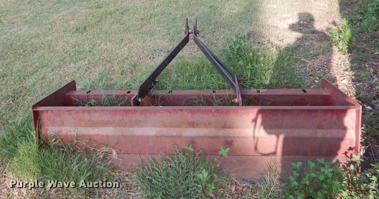 image for item EK9572 Ford 2310 tractor